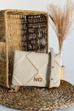 Bandolera Noco tapa rombos acolchado beige