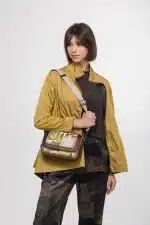 Bandolera Anekke con solapa Amphora - Imagen 6