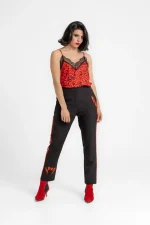 Blusa lencera con encaje de Lolina estilo Rock and Roll en Girasol Murcia